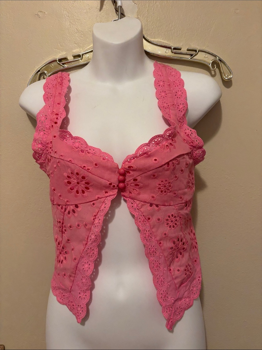 Pink Eyelet Lace Cropped Tank Top